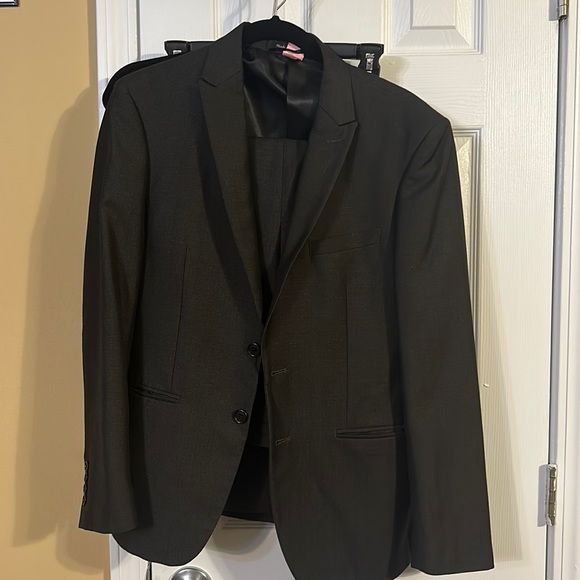 Andrew Fezza Black Suit + Pants. 38S Coat, 30x30 pants. - Picture 1 of 5